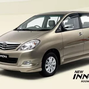 Toyota Innova (16/KM)